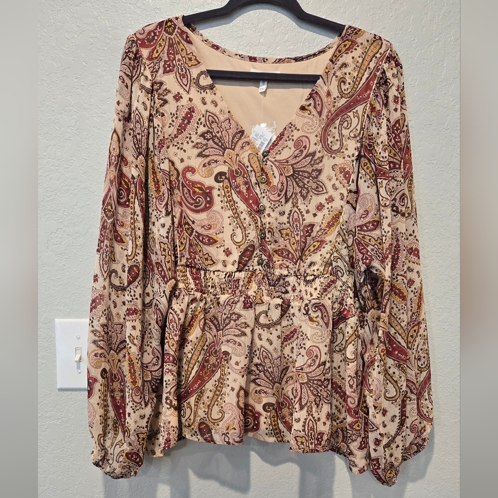 NWT Maurices Top - XXL
